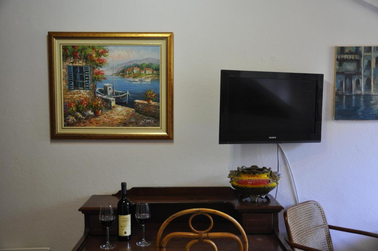 Apartments Vujosevic كوتور المظهر الخارجي الصورة