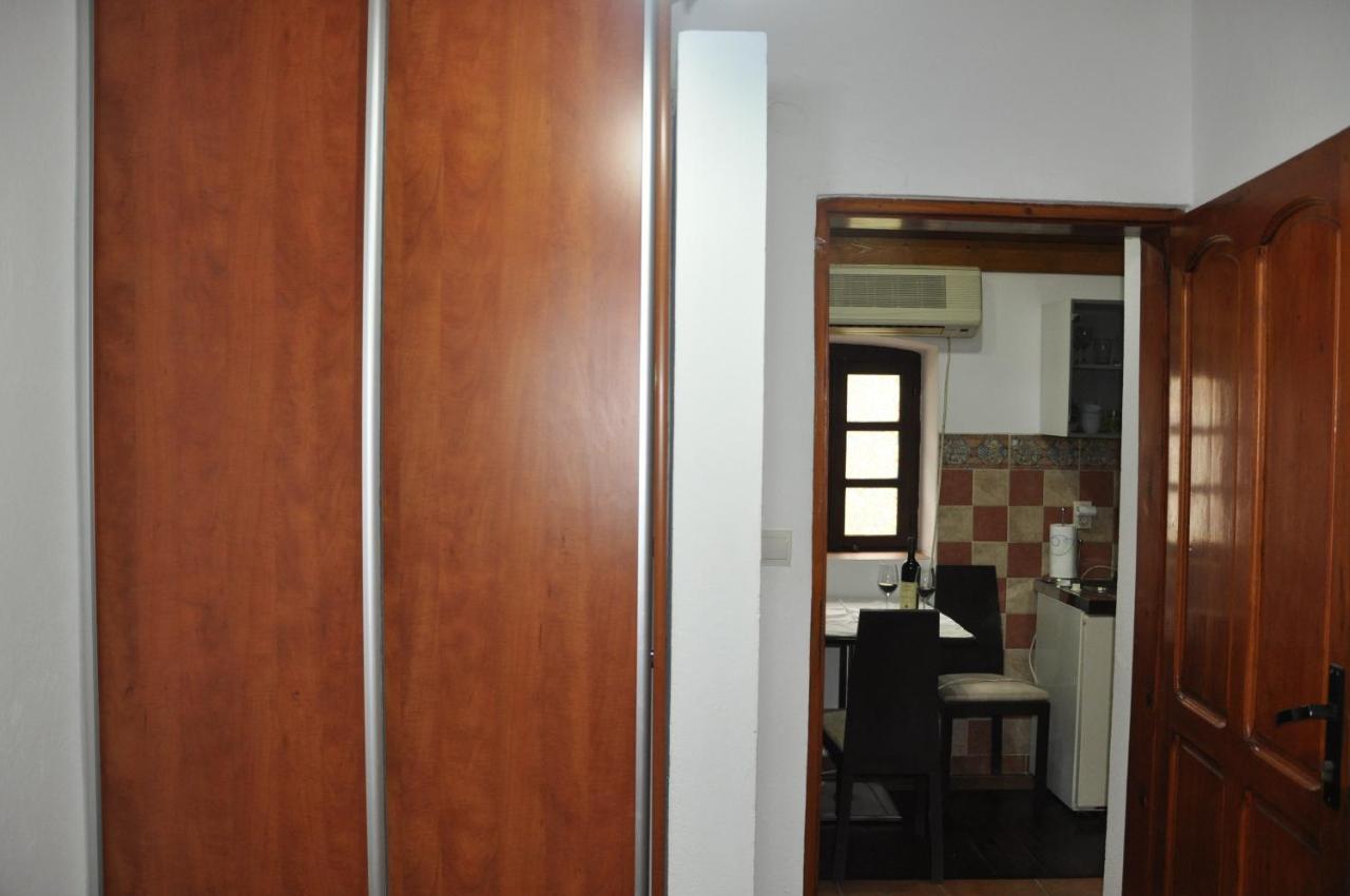 Apartments Vujosevic كوتور المظهر الخارجي الصورة